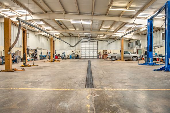 4004 Us Hwy 84, Snyder, TX 79549